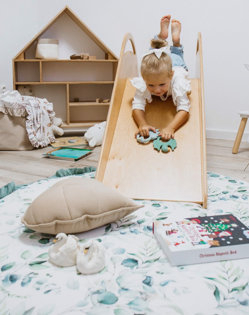 Set 4 bavlněných košíků s volánem (XS, S, M, L)