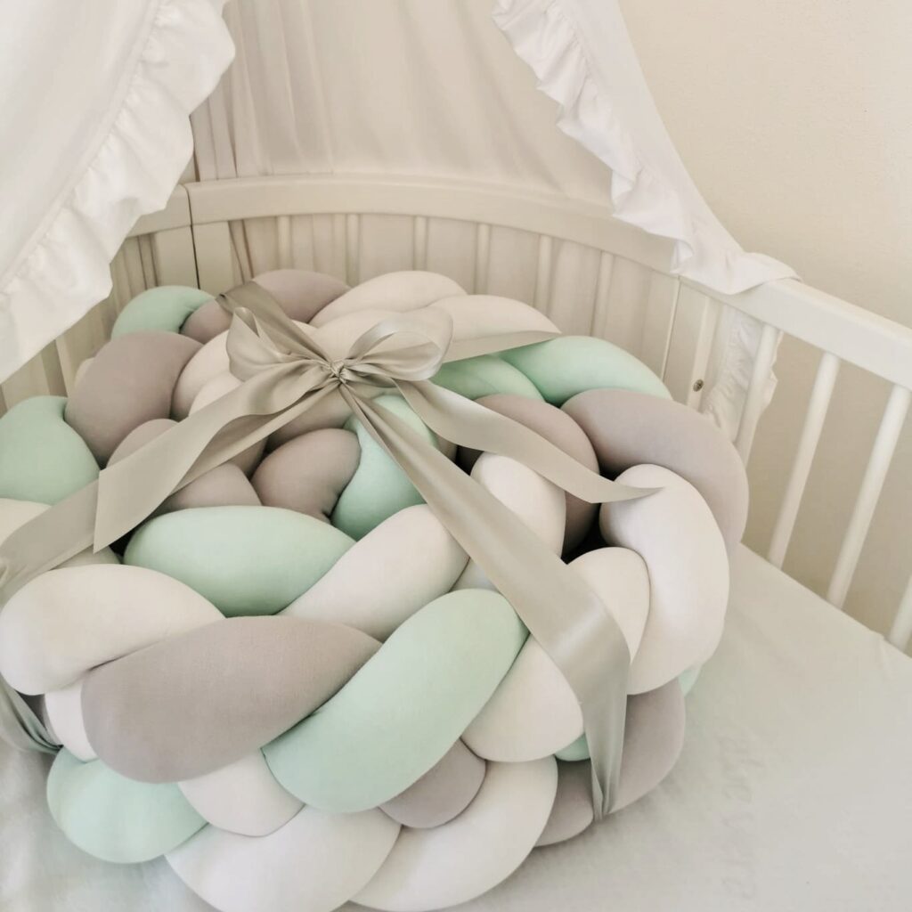 Pletenec čtyřitý - vícebarevný Pletenec čtyřitý - vícebarevný