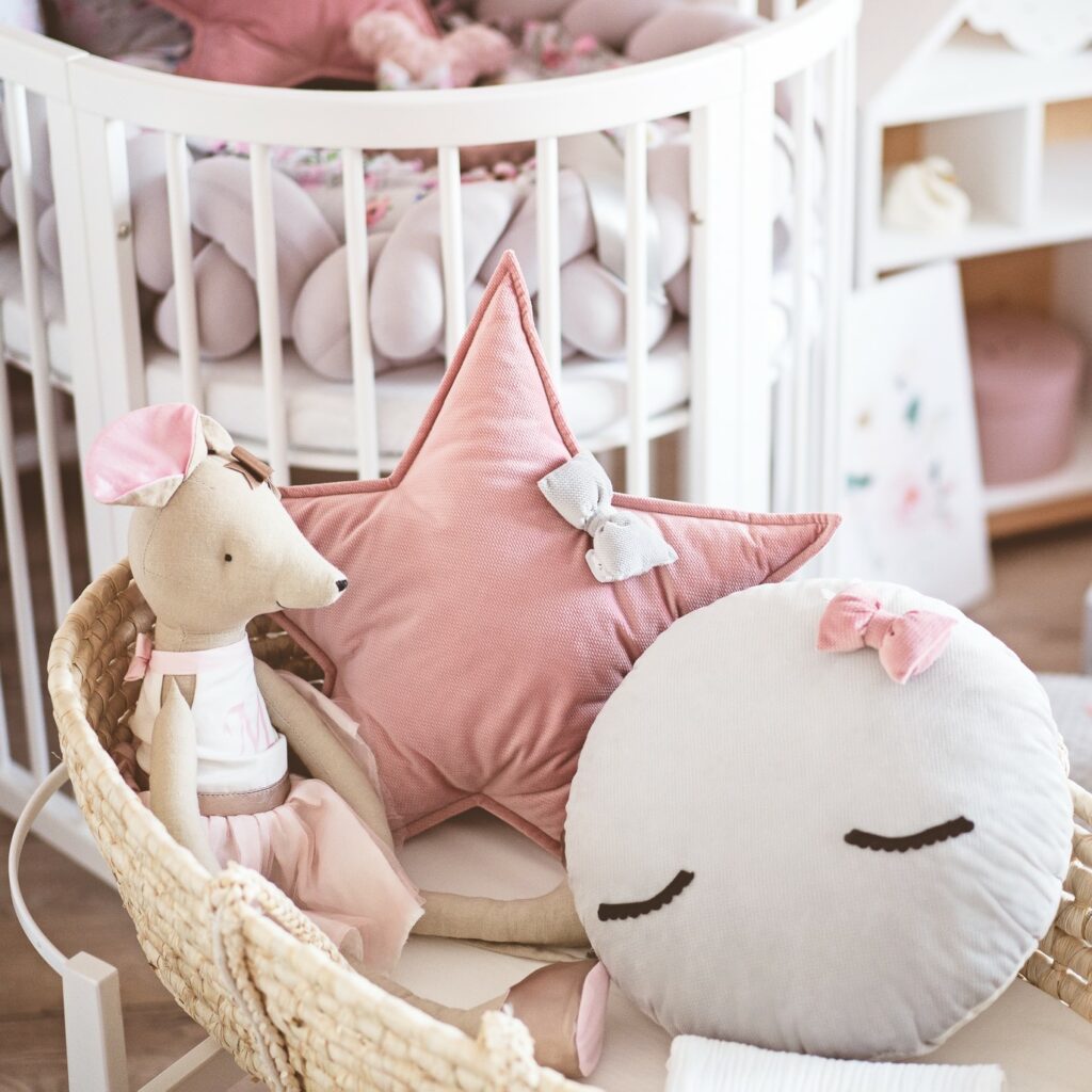 Polštář Hvězda velvet s mašličkou