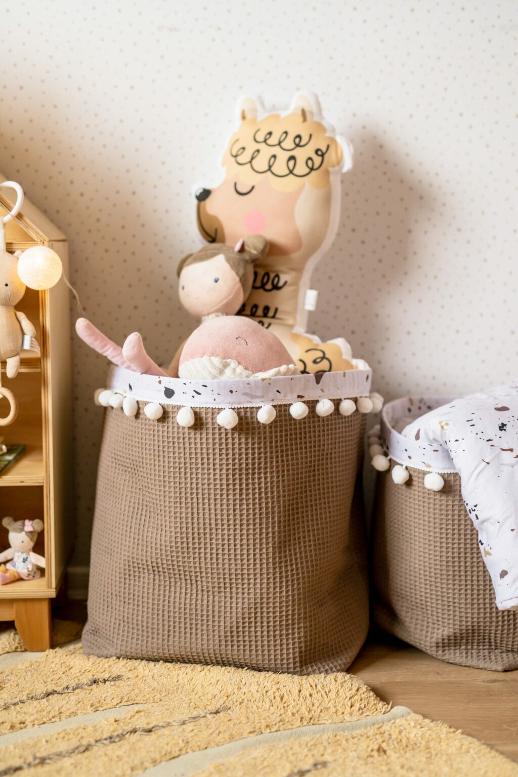 Set 2 vafle košíků s kuličkami (M, L) Set 2 vafle košíků s kuličkami (M, L)