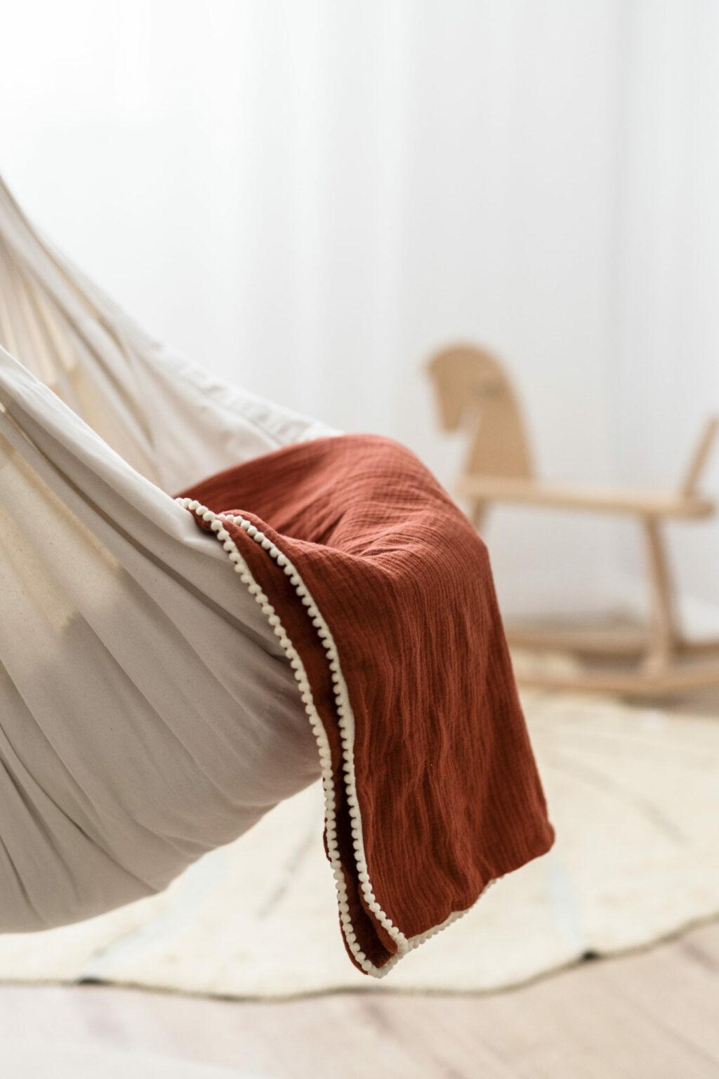 Mušelínová deka s kuličkami