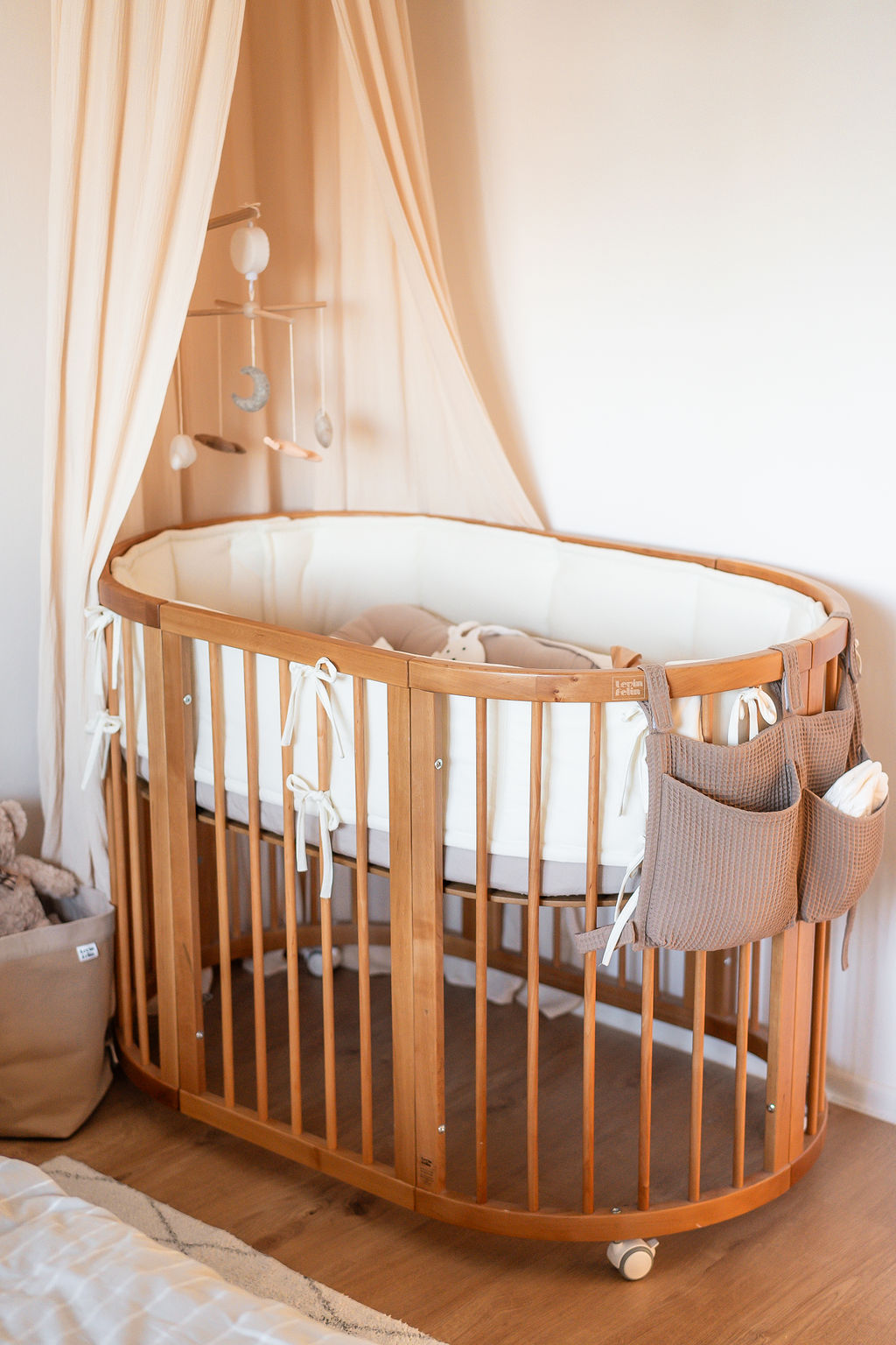 Dětská rostoucí postýlka SMART BED - přírodní dřevo