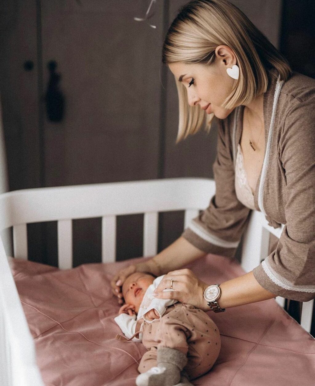 Dětská antirefluxní rostoucí postýlka Nika Duo – bílá