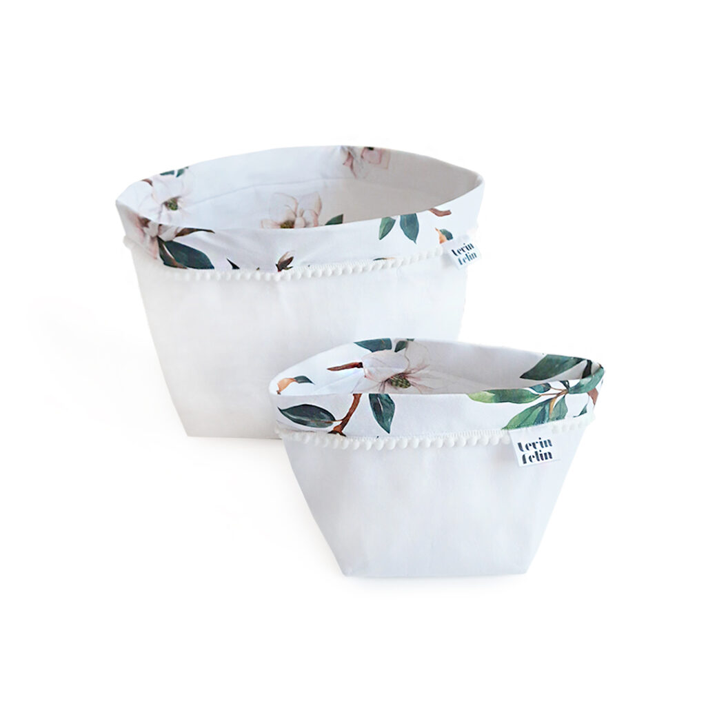 Set 2 bavlněných košíků s minikuličkami (XS, S) Set 2 bavlněných košíků s minikuličkami (XS, S)