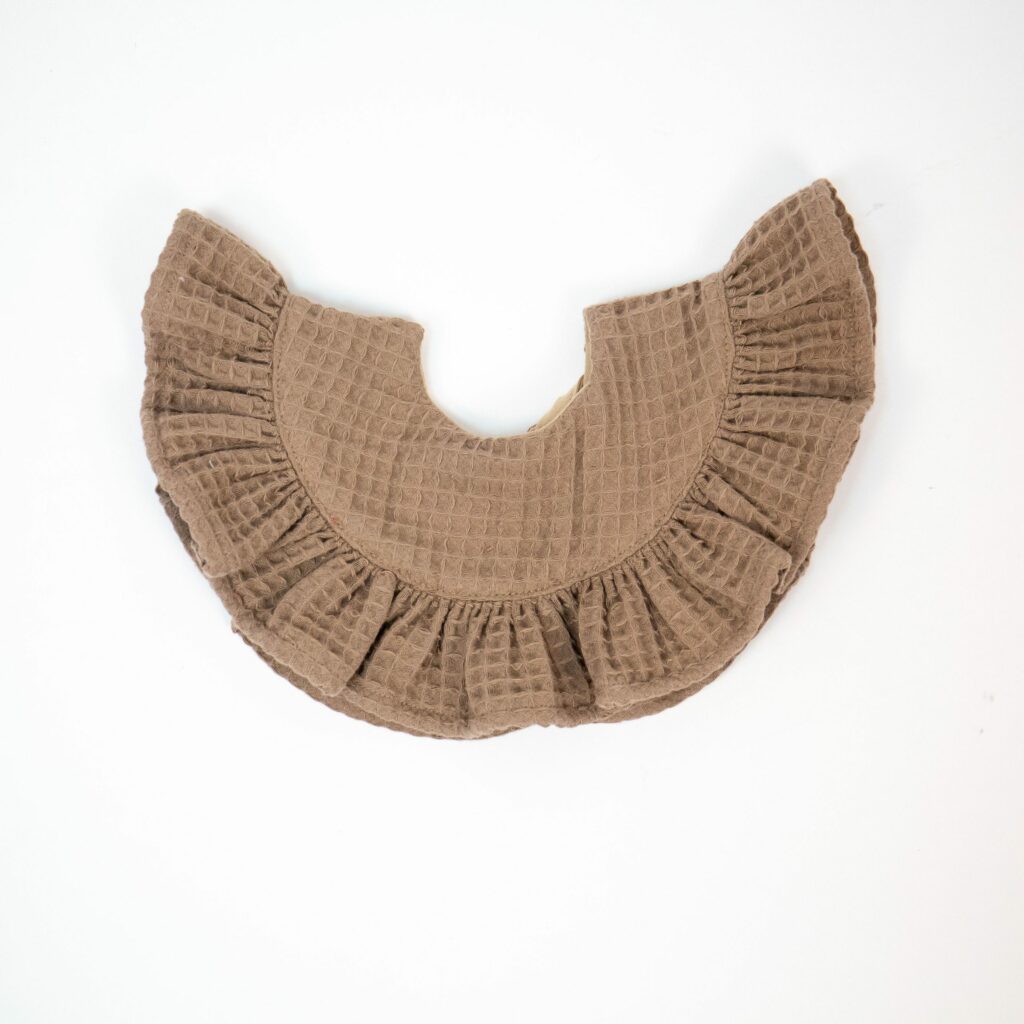 Dětský vafle bryndák s volánem