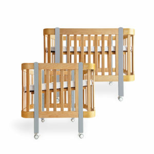 Dětská antirefluxní rostoucí postýlka Nika Duo - přírodní dřevo se šedými nožičkami