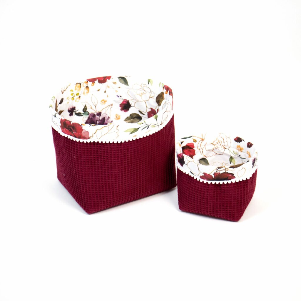 Set 2 vafle košíků s minikuličkami (XS, S)