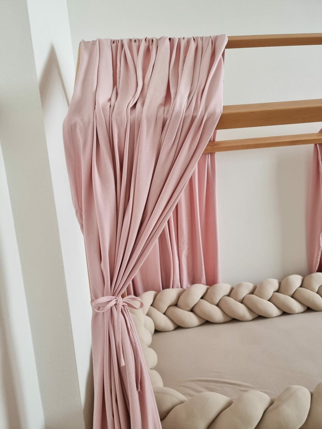 Bavlněný baldachýn na domečkovou postel (2 ks)