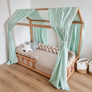 Mušelínový baldachýn na domečkovou postel (2 ks)