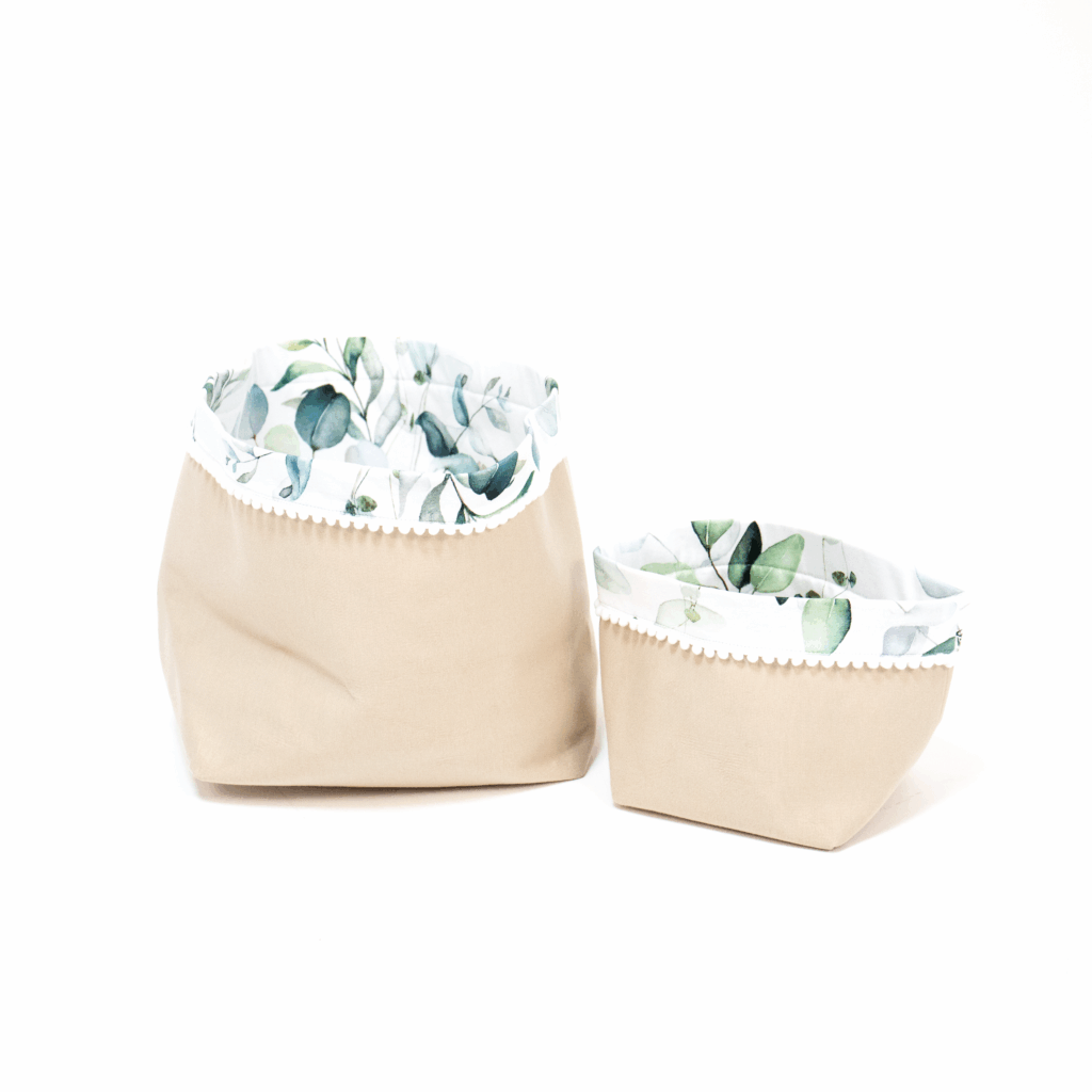 Set 2 bavlněných košíků s minikuličkami (XS, S) Set 2 bavlněných košíků s minikuličkami (XS, S)