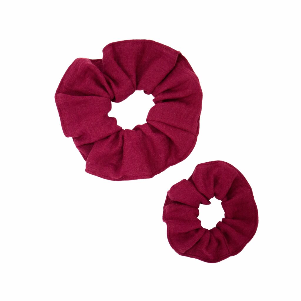 Set 2 mušelínových scrunchies gumiček Máma a dcera Set 2 mušelínových scrunchies gumiček Máma a dcera