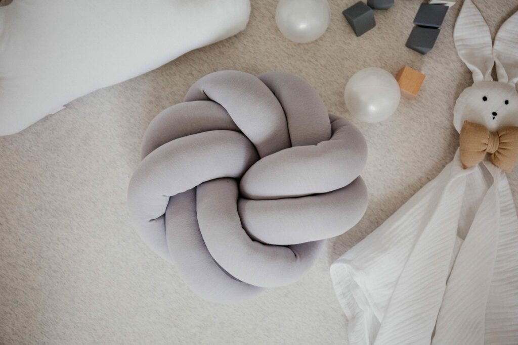 Pletený polštář Ring