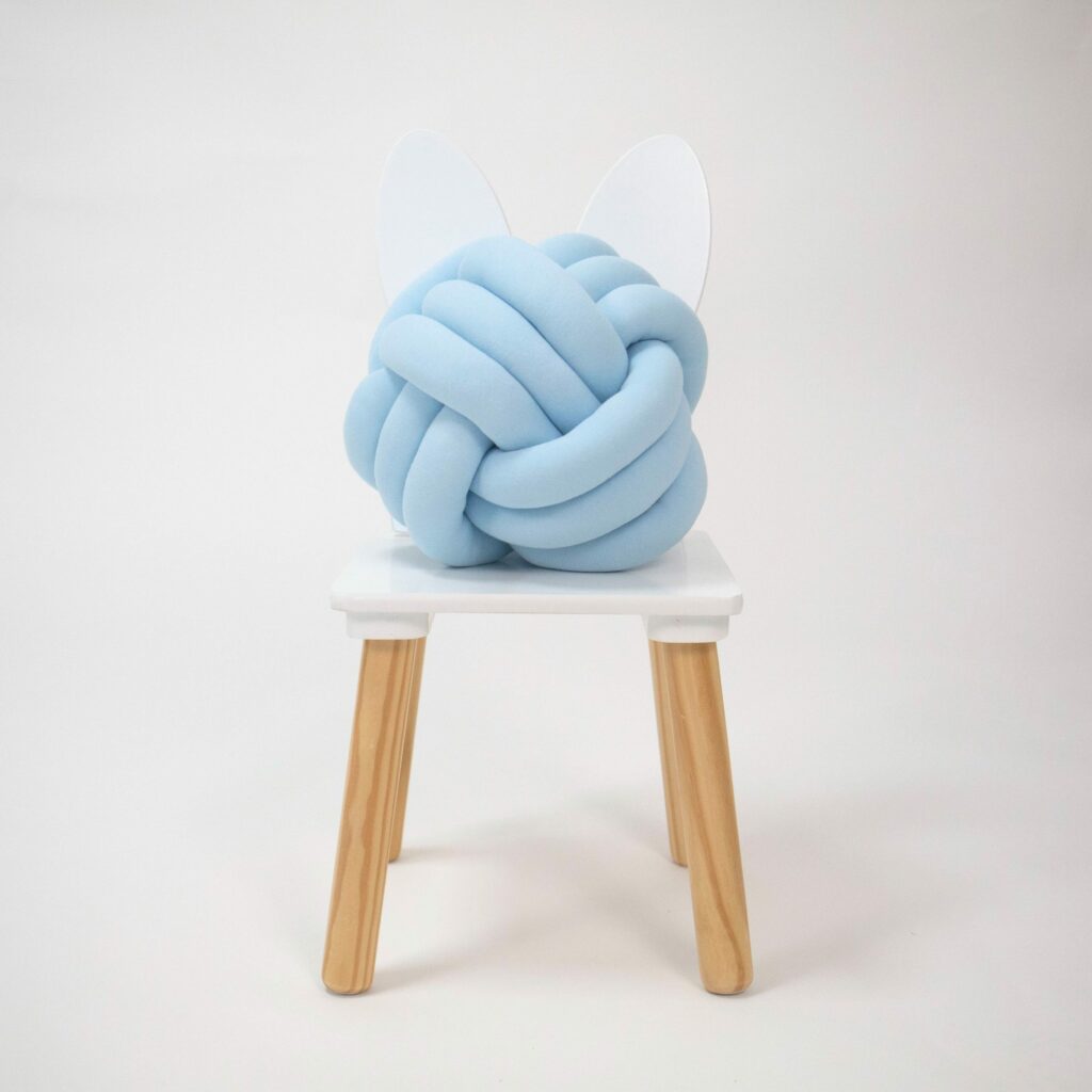 Pletený polštář Ball