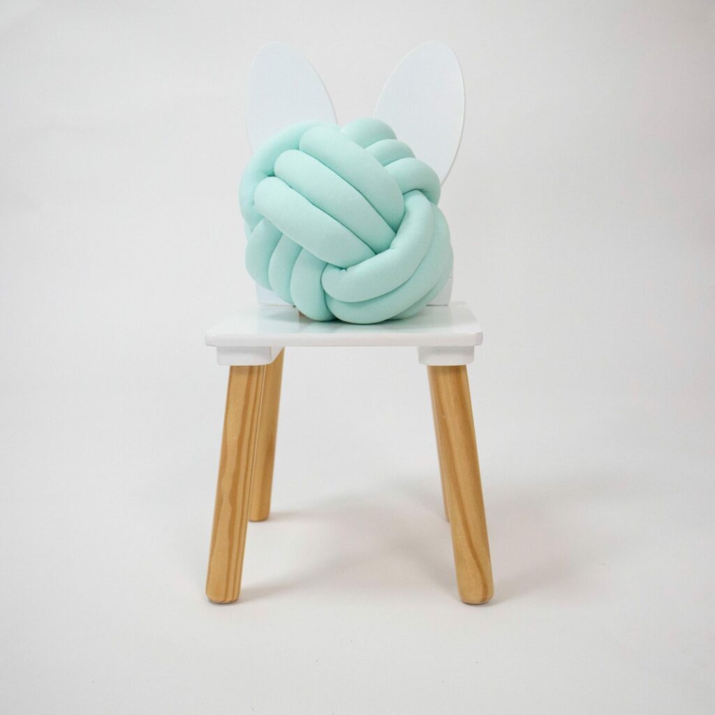 Pletený polštář Ball