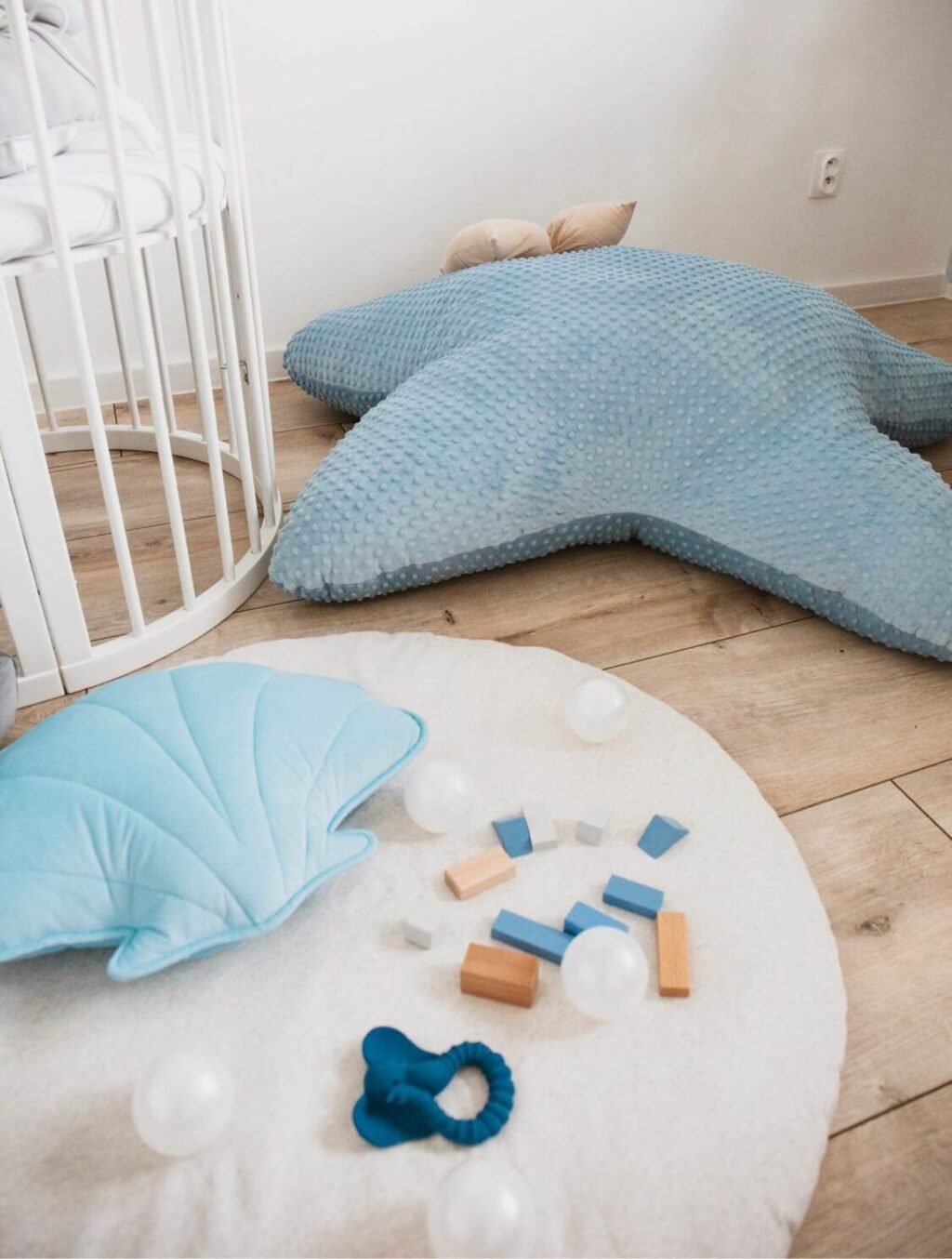 Polštář velvet mušle