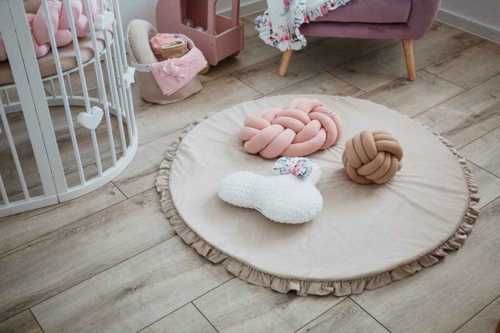 Pletený polštář Ball