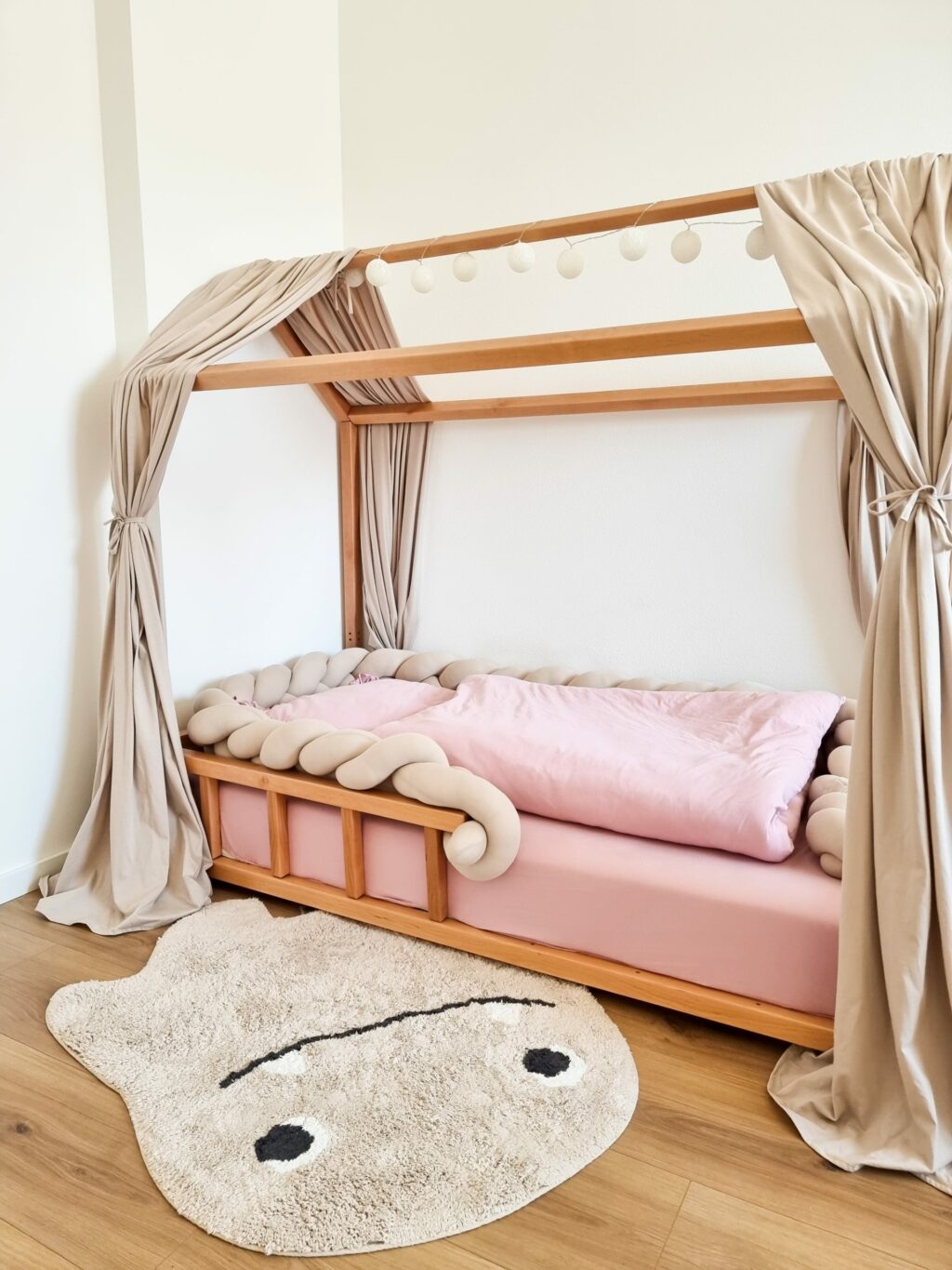 Bavlněný baldachýn na domečkovou postel (2 ks)