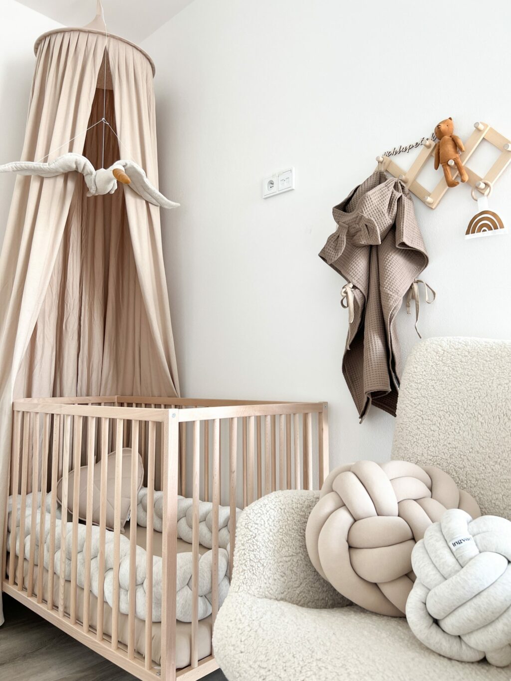 Pletený polštář Ball