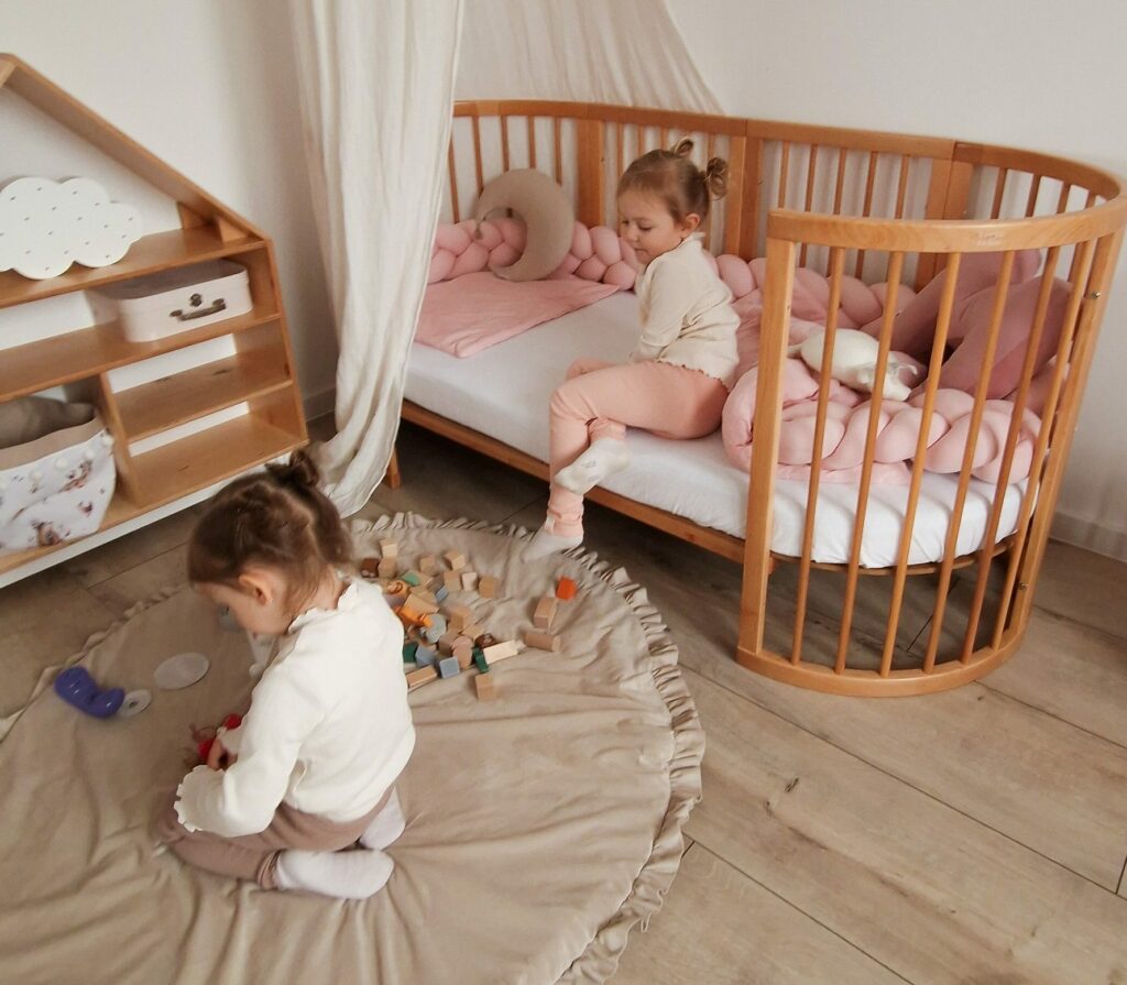 Dětská rostoucí postýlka SMART BED - přírodní dřevo