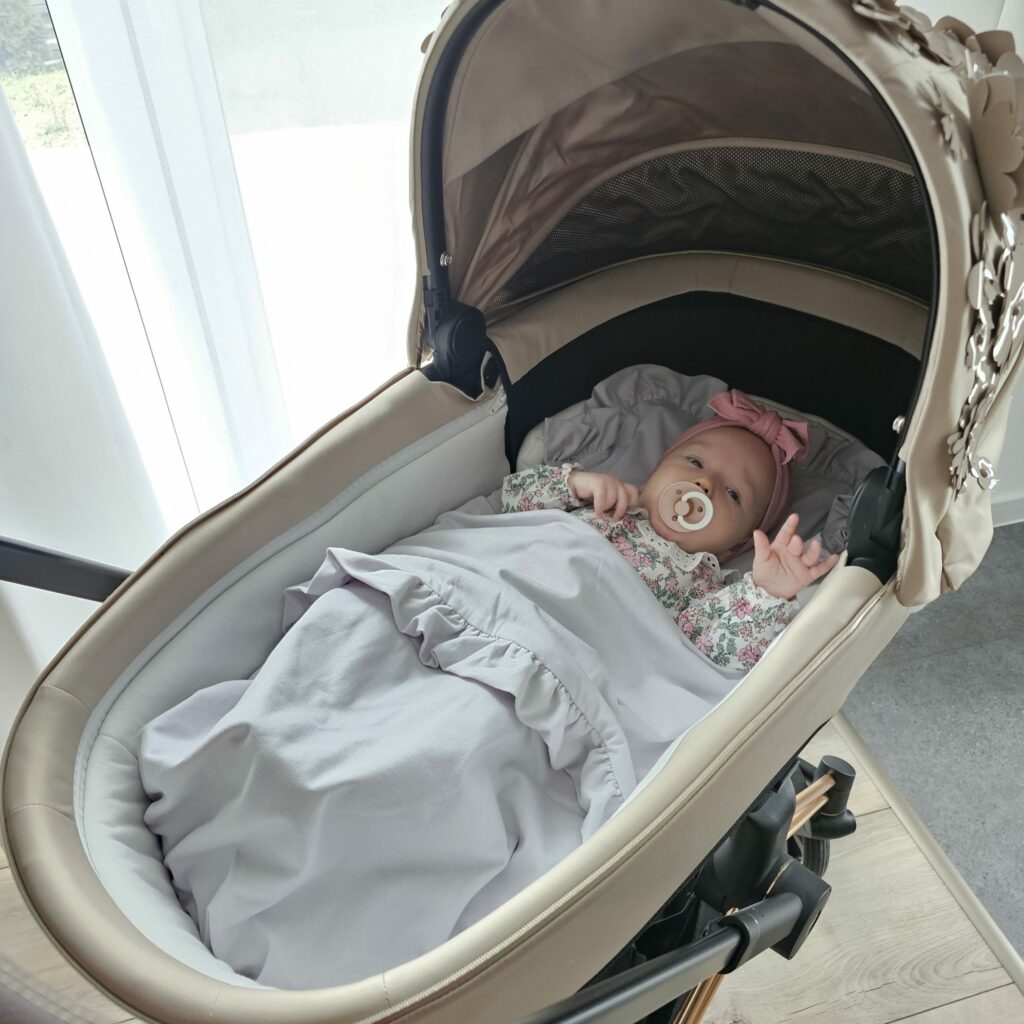 Bavlněný set do kočárku s volánem