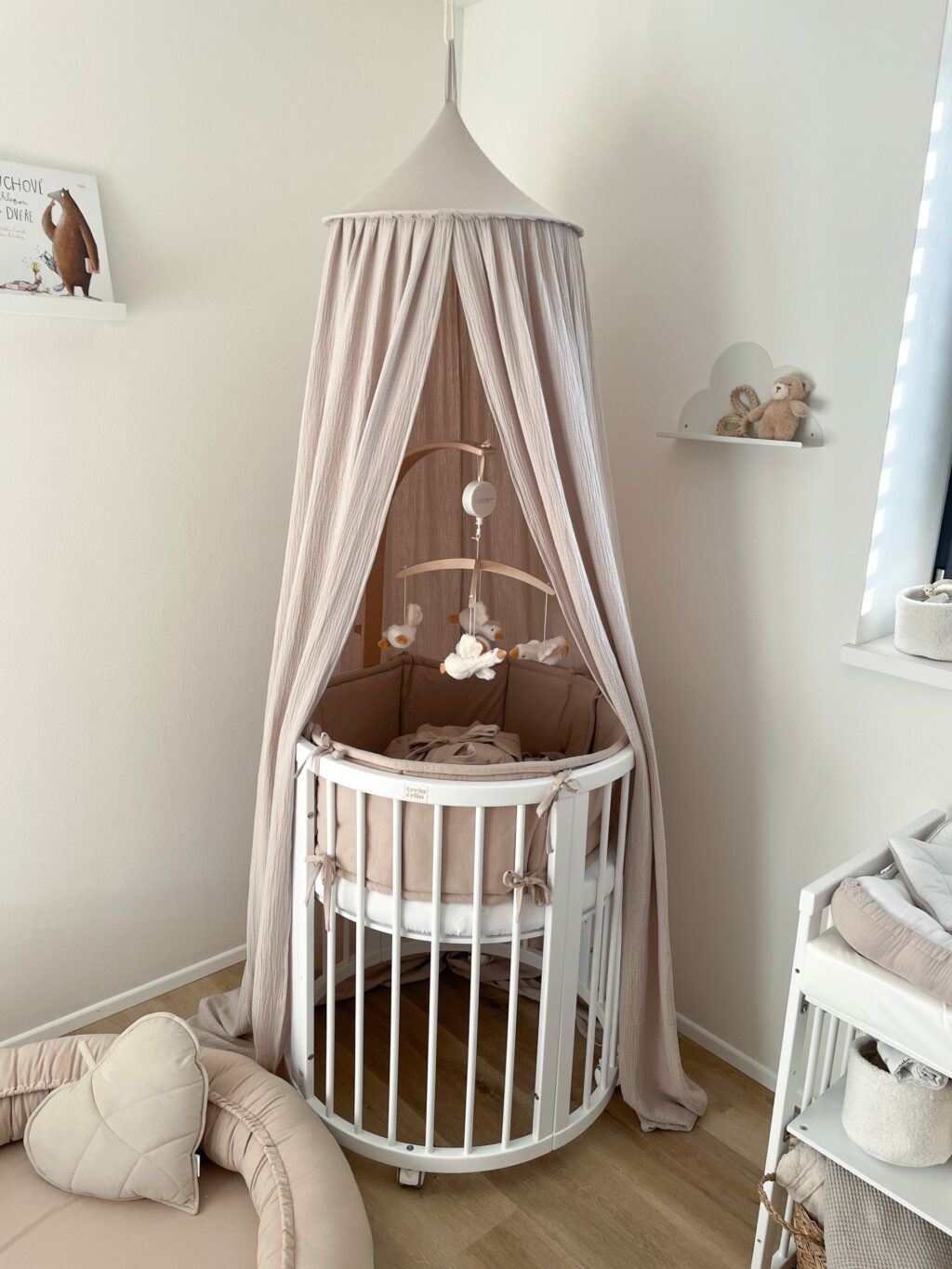 Dětská rostoucí postýlka SMART BED - bílá