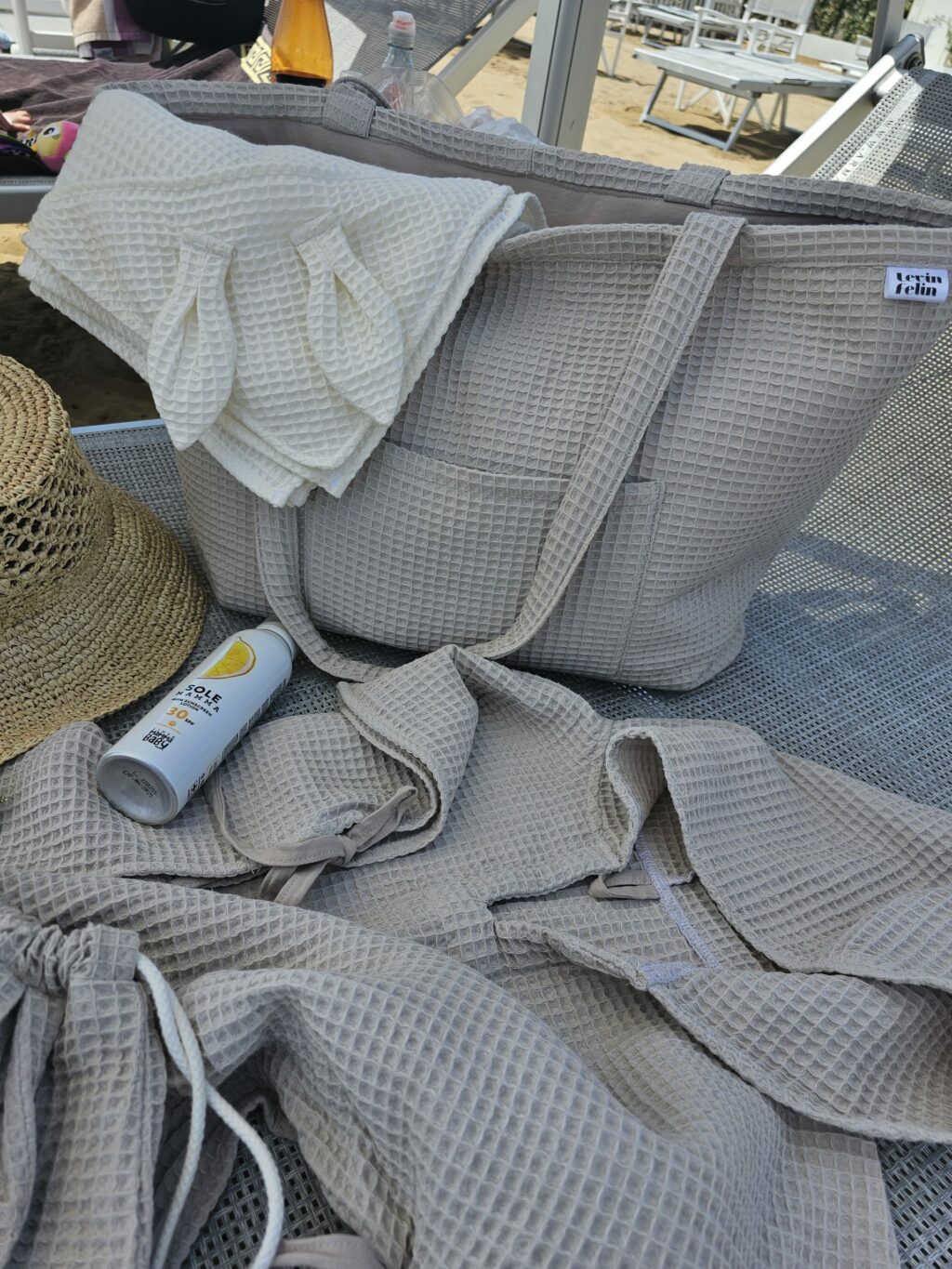 Plážový set 2 (plážová taška, rodinná deka, osuška a pončo)