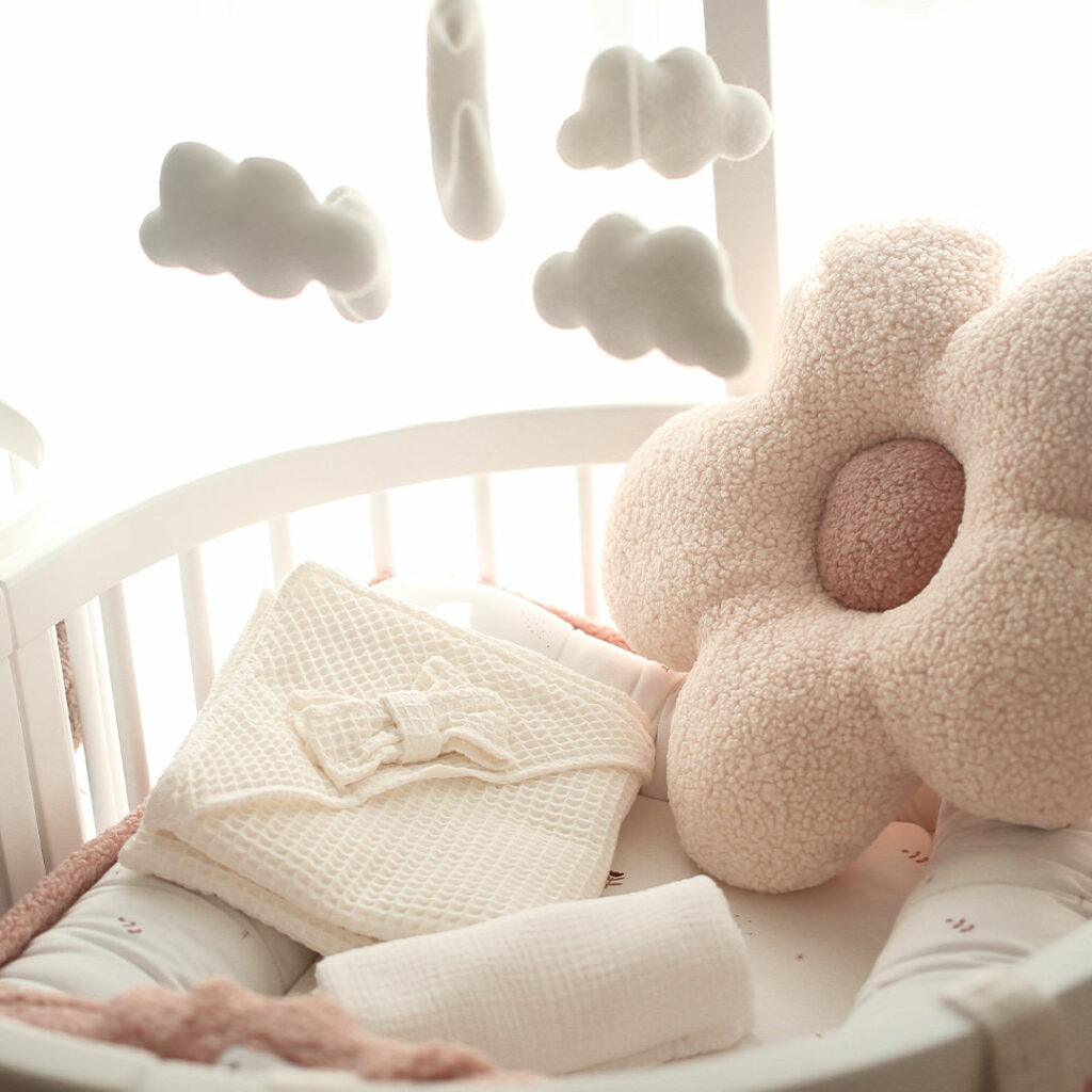 Dětská osuška s kapucí a mašličkou